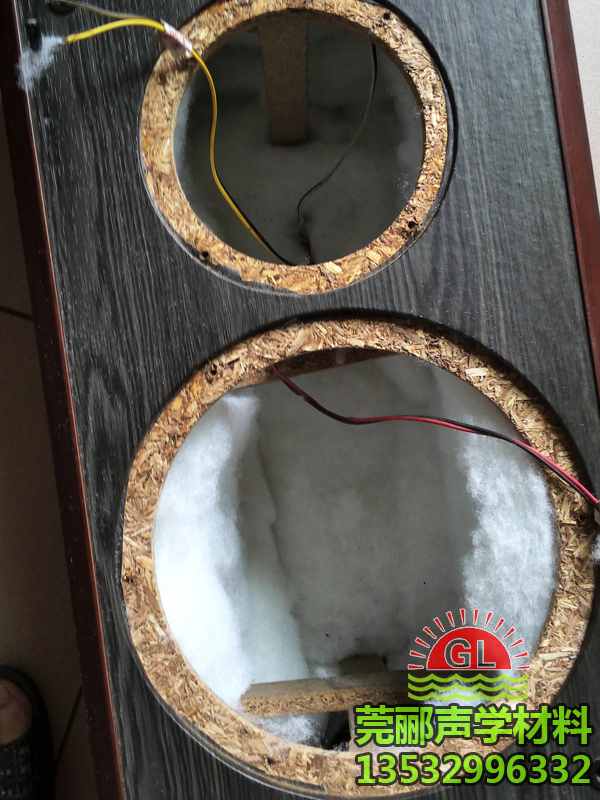 音響隔音改裝，填充吸音棉過程大揭秘